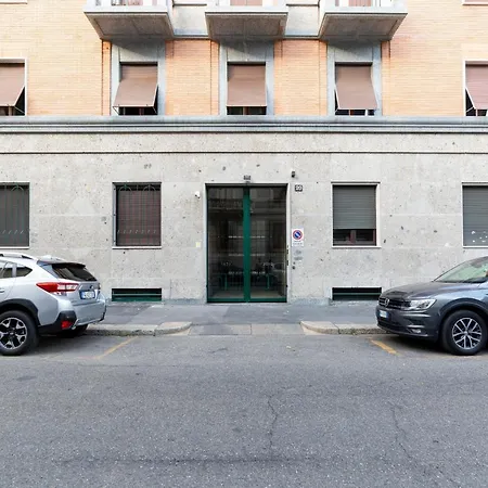 Arco Della Pace Modern Apartment